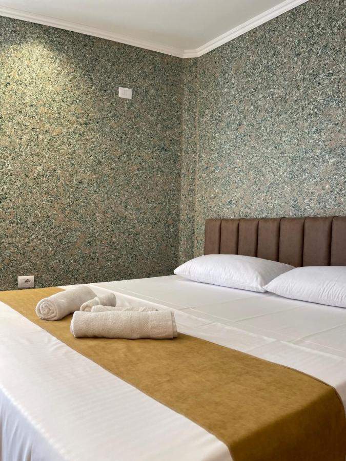 Hotel Villagekona Ksamil Eksteriør billede